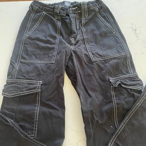 urban outfitter cargo pants